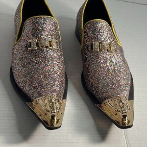 MENS SIZE 11 NEW AOMI SHOES